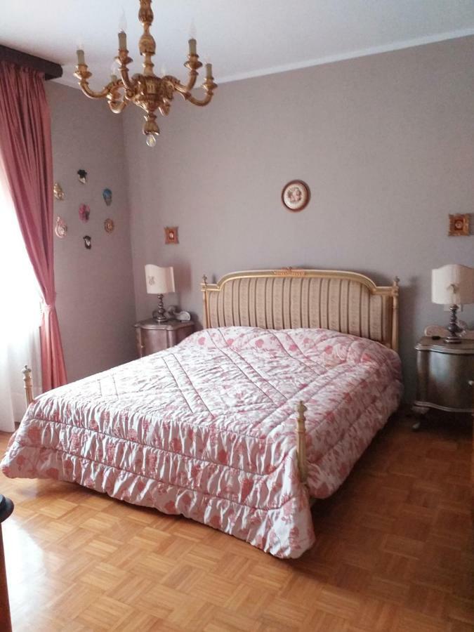 La Montecchia House Hotel Montecchia di Crosara ภายนอก รูปภาพ